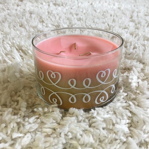 🕯✨ PARTYLITE JUST DESSERTS 3 WICK CANDLE - Picture 3 of 3